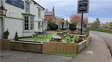 PUB KEEPS STAR RATING